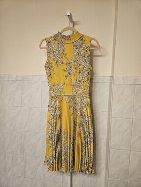 NANETTE LEPORE DRESS